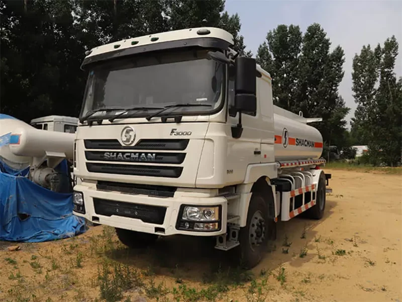 Shacman fuel tanker truck
