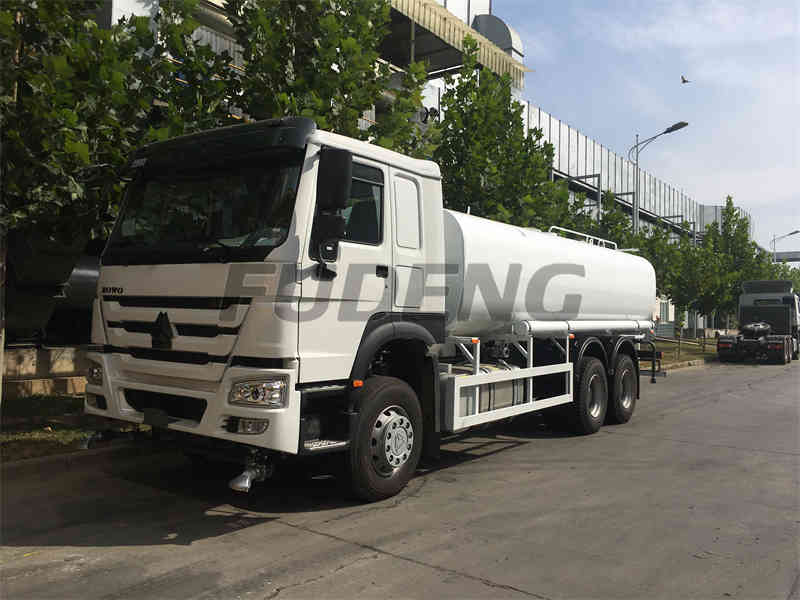 What Are The Misunderstandings Of HOWO Tank Truck 1