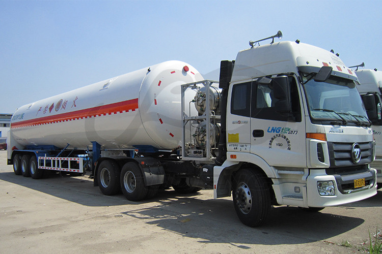 LNG-gas-TRANSPORT-TRAILER