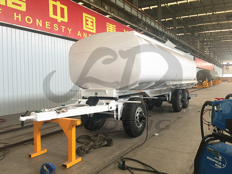 fuel-tanker-truck-02