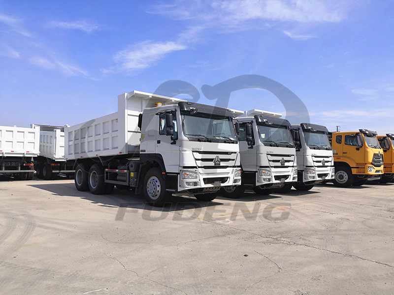 howo-tipping-truck-02