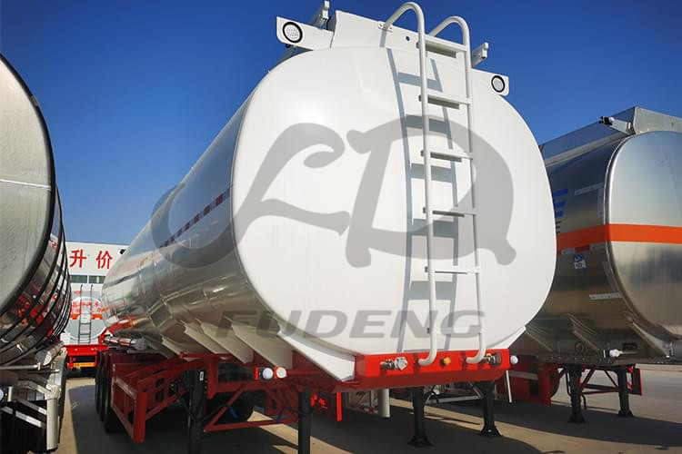oil-tank-trailer