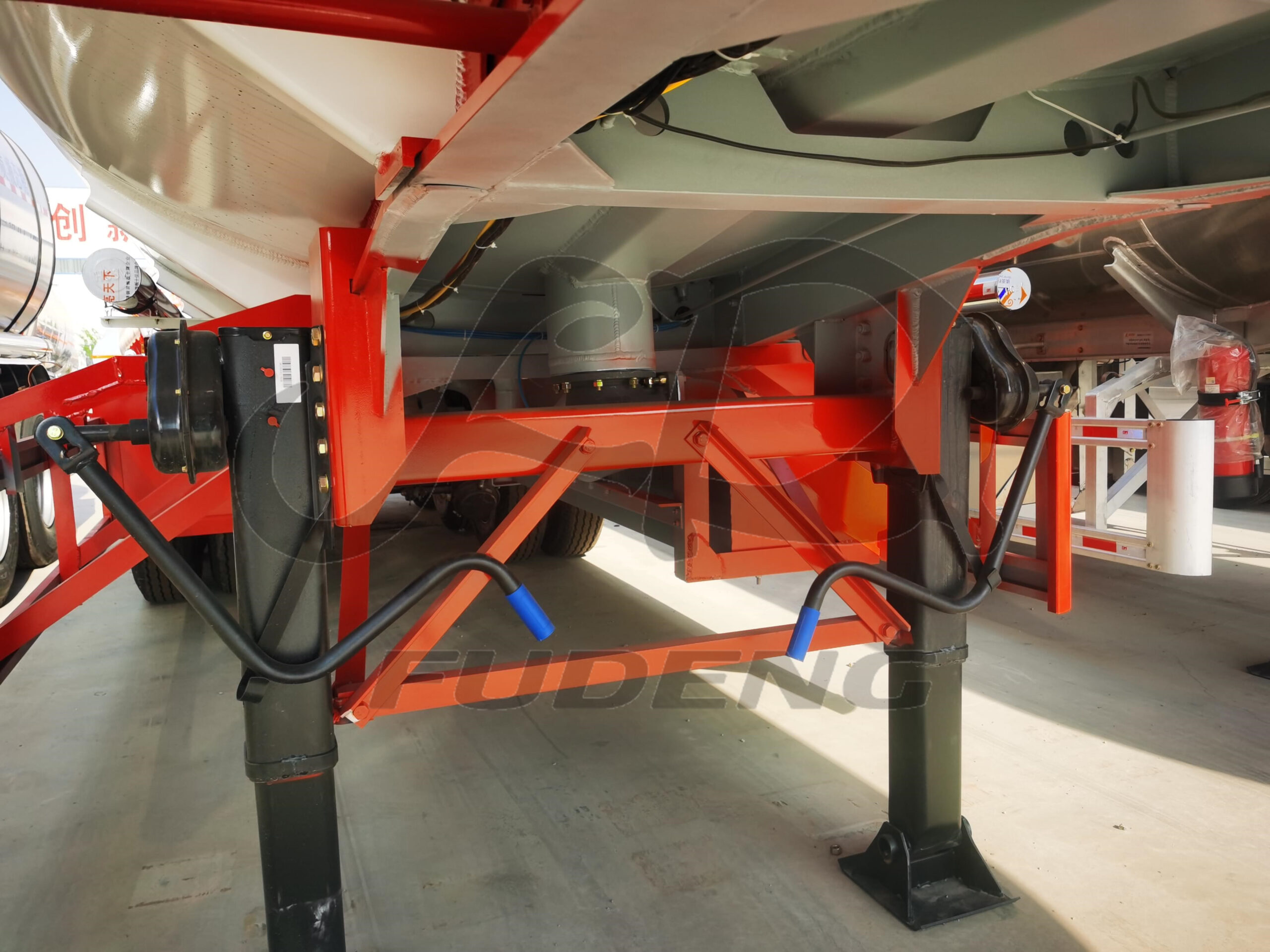 oil-tanker-trailer-3