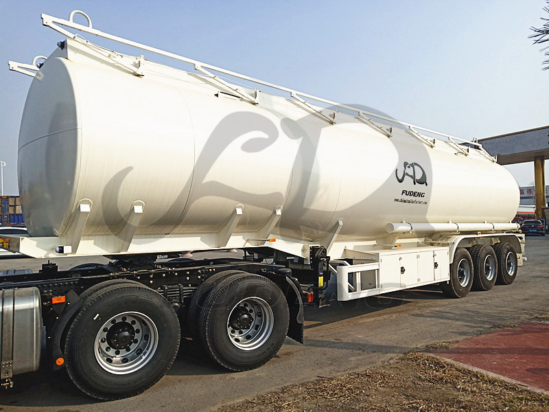 petrol-tank-trailer-02-1