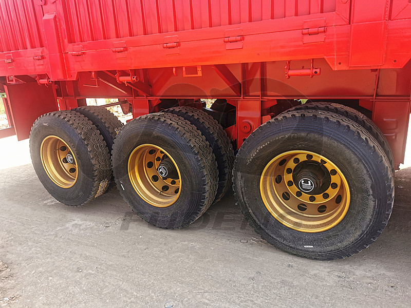 Triaxle Side Wall Semi Trailer