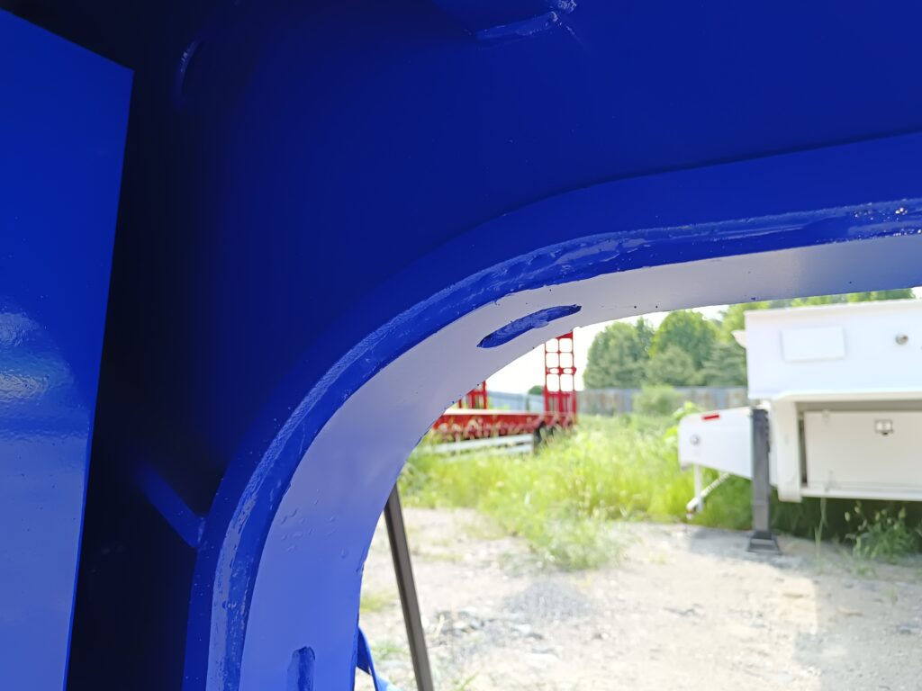 3 axle high quality lowbed trailer(4)