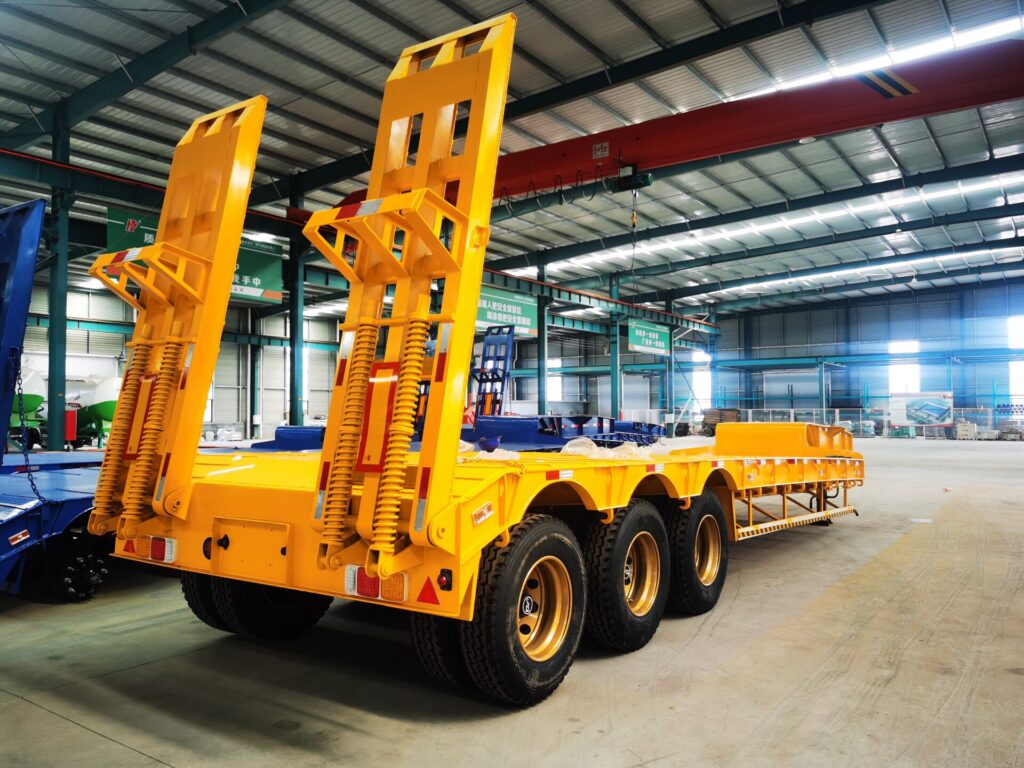 3 axle high quality lowbed trailer(5)