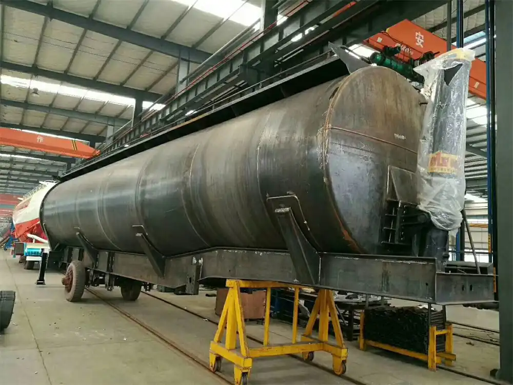 Carbon Steel Tank Trailer for Sale