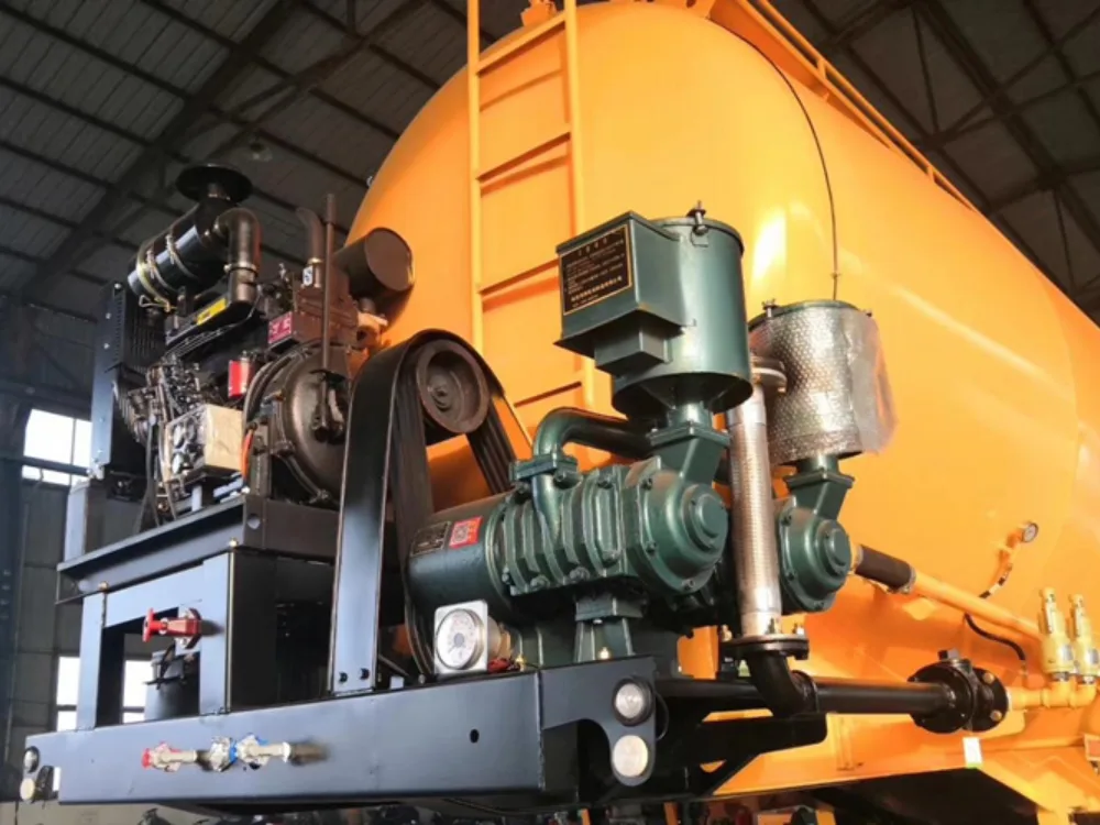 powder tank truck