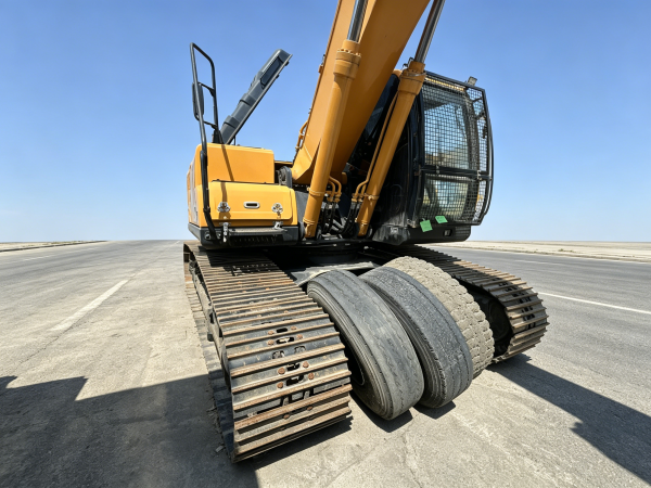 Modern R220LC-9 Excavator For Sale - 图片 6