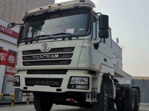 SHACMAN F3000 6x4 Tractor Truck 3/4 view