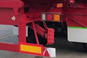 Side Tipper Trailer Detail