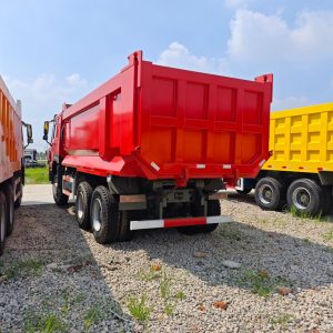 Sinotruk HOWO 6x4 U-Type Dump Truck