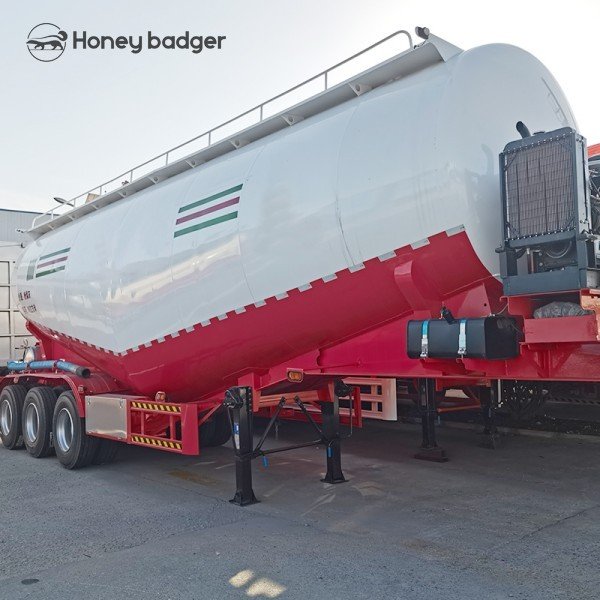 3 Axle 40 Ton Cement Bulker Trailer