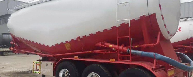 Alternative view of Bulk Cement Trailer for Sale