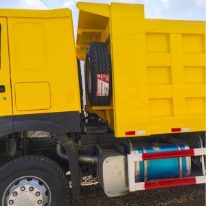 Sinotruk HOWO 6x4 U-Type 371 HP Dump Truck - 图片 3