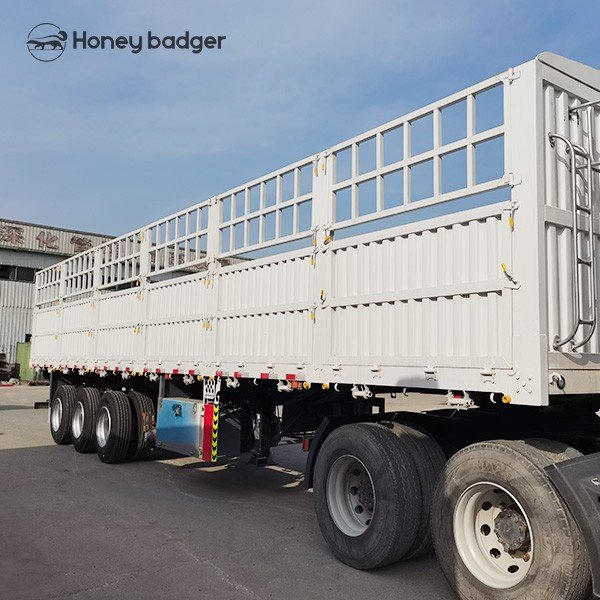 Tri Axles Fence Cargo Trailer for Sale