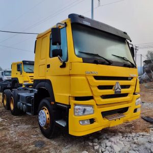 SINOTRUK heavy Truck Rear Dual Drive 6X4 Tractor - 图片 9
