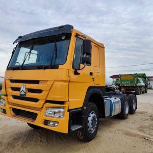 SINOTRUK HOWO heavy truck 371 horsepower 6X4 Euro 2 tractor - 图片 6