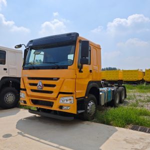 SINOTRUK HOWO heavy truck 371 horsepower 6X4 tractor - 图片 9
